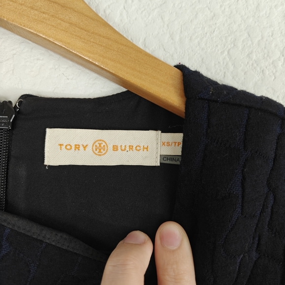 Tory Burch Navy/Black Quilted Jacquard Flounce Mini Dress Size XS/TP - Picture 9 of 16